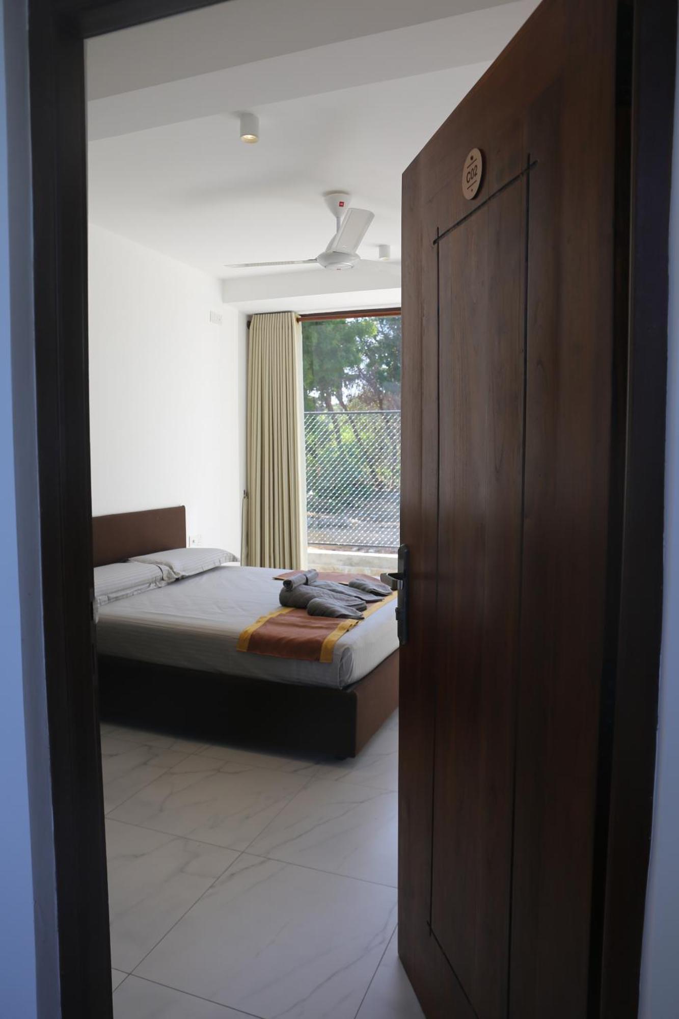 Amanda Beach Resort Passikudah Bagian luar foto